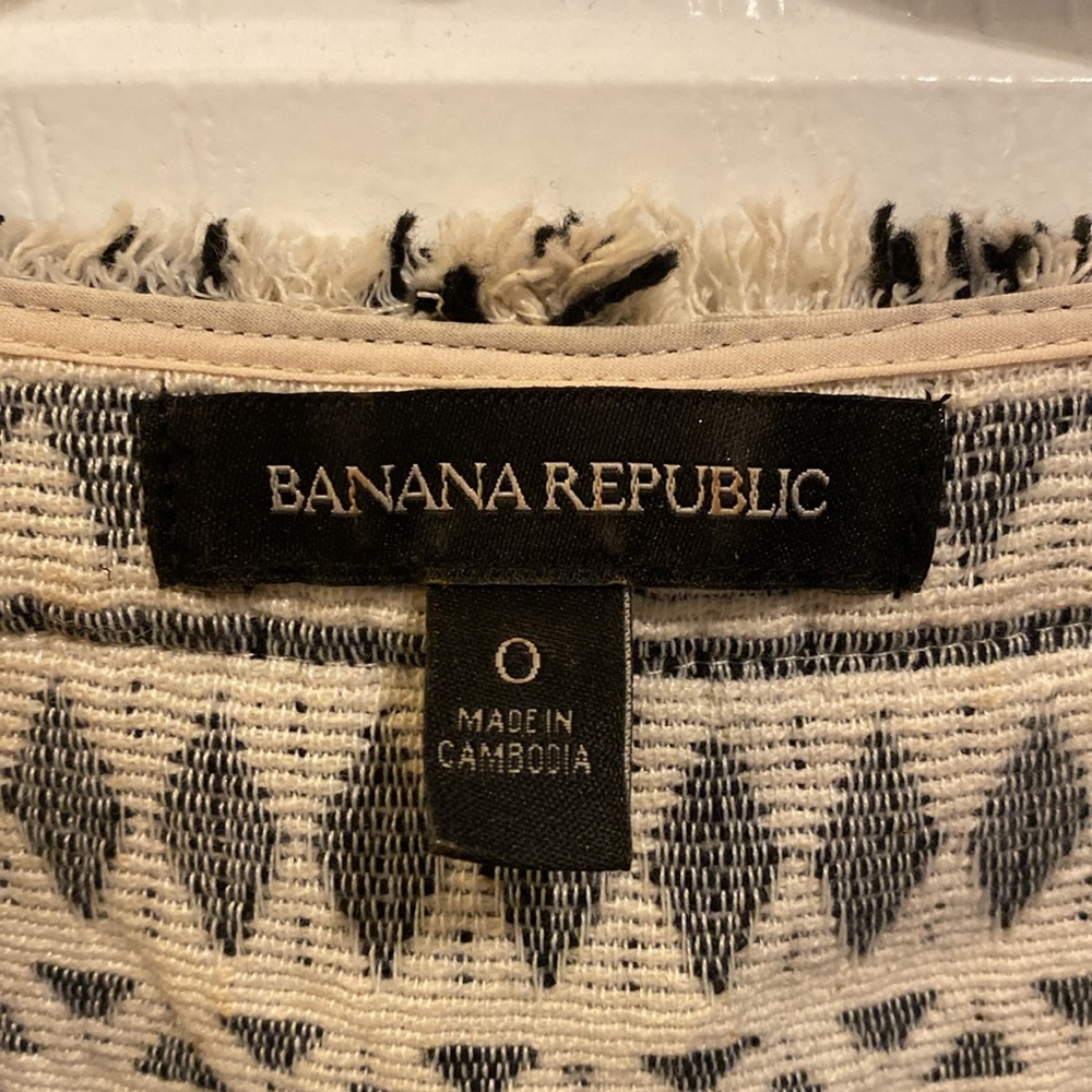 Banana Republic Tribal Woven Peplum Sleeveless Top - Picture 6 of 7